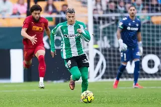 Nelson Deossa se va del Real Betis