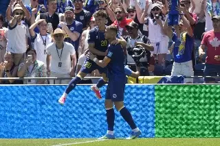 Bosnia cumple ante una débil Qatar y acaricia el pase a fase final