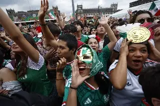 ¡Ni la Ley Seca los detuvo! 800 mil mexicanos celebran victoria del Tri en las calles de CDMX (VIDEO)