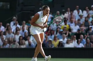Wimbledon se queda sin la número uno del mundo