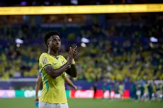 Vinicius se disculpa con Brasil tras fracaso en el Mundial