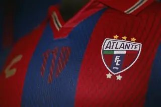 ¡Espectacular! Atlante presenta los jerseys para su regreso a la Liga MX (FOTO)