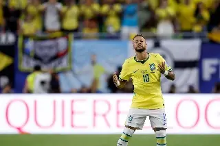 Neymar prefiere irse a apostar antes que a entrenar, así respondió a las críticas