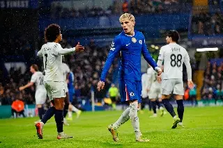 Alejandro Garnacho se va del Chelsea