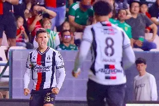Atlas aprovecha localía para pegarle a Santos 