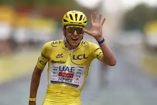 Tadej Pogacar hace historia y conquista su quinto Tour de Francia