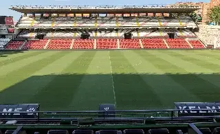 Gobierno clausura estadio en España a días de arrancar La Liga