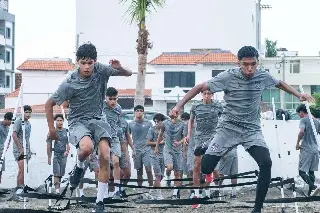 Racing de Veracruz TDP intensifica su preparación para defender el título nacional