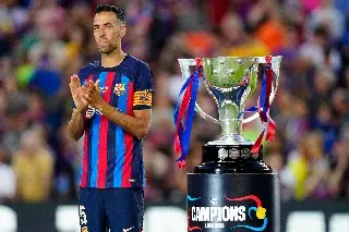 Sergio Busquets vuelve a Barcelona en una nueva faceta