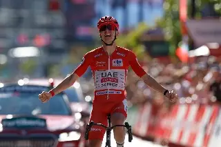 Tadej Pogacar sentencia la Vuelta a España al conquistar la cuarta etapa