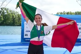 ¡Mexicana Kenia Lechuga se corona campeona mundial de remo!