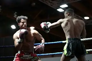 ¡Insólito! Por balazos y quema del ring, suspenden función de boxeo en México 