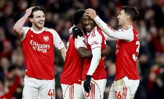 Arsenal rompe el candado del Aston Villa y se lleva los tres puntos 