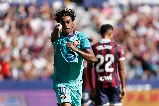 Barcelona le pega al Levante y mantiene paso perfecto en La Liga