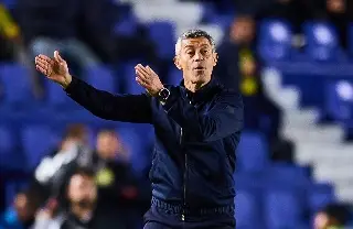 Pedro Caixinha le gana millonaria demanda a Santos FC tras incumplimiento