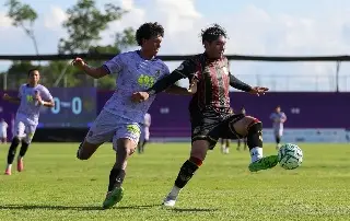 Racing B se impone a Dragones y marcha con paso perfecto en la Copa Promesas