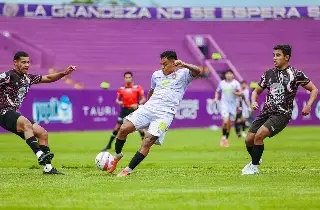 ¡Se le escapó el triunfo! Racing de Veracruz falla penal y empata ante Los Cabos United